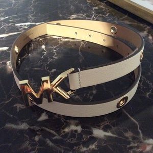 🔥BEAUTIFUL MK WHITE & GOLD BELT🔥